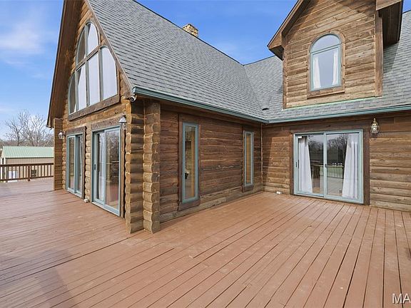 2nd image of 3245 Cedar Falls Rd