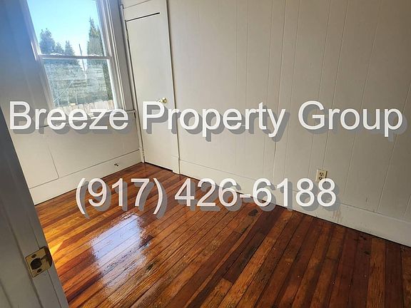 3rd image of 708 Bowman St