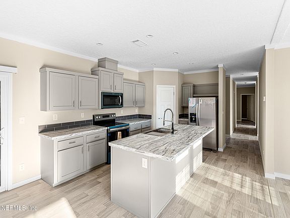 5th image of 7662 MONONGAHELA Avenue