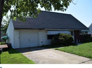 78 Indigo Rd, Levittown, PA 19057