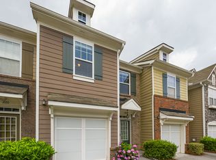 2057 Lakeshore Overlook Dr NW, Kennesaw, GA