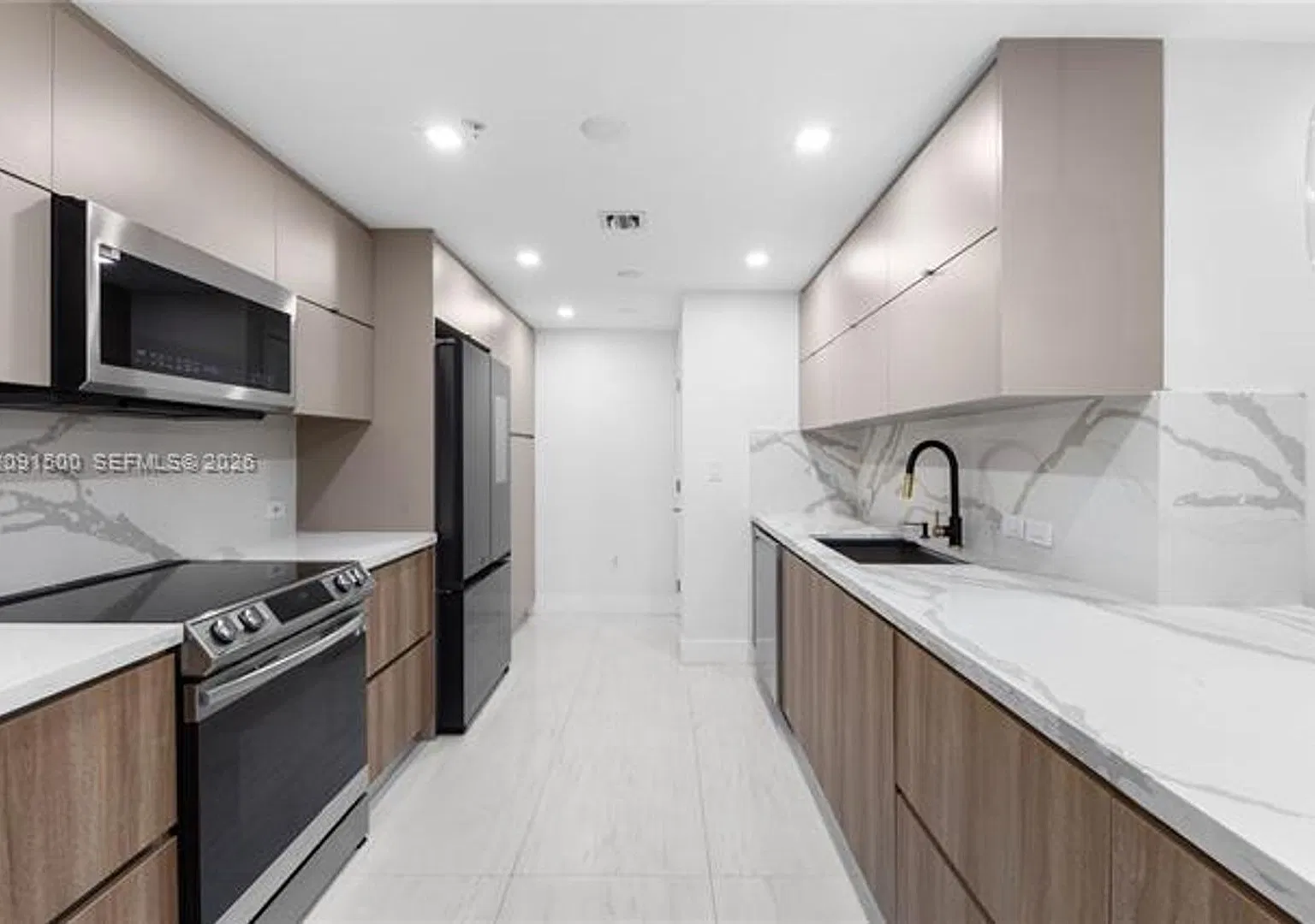 3000 NE 188th St cu-402, Aventura, FL 33180 — Photo 1