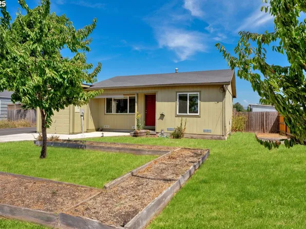 475 N 35th St, Springfield, OR 97478