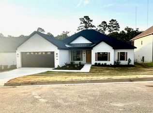 160 Caurel Cir, Little Rock, AR 72223