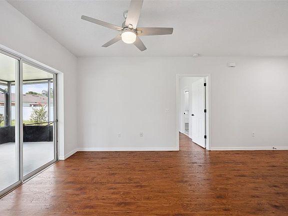 3rd image of 20 Coventry Ct