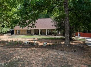 415 Fox Meadow Dr, Covington, GA 30016