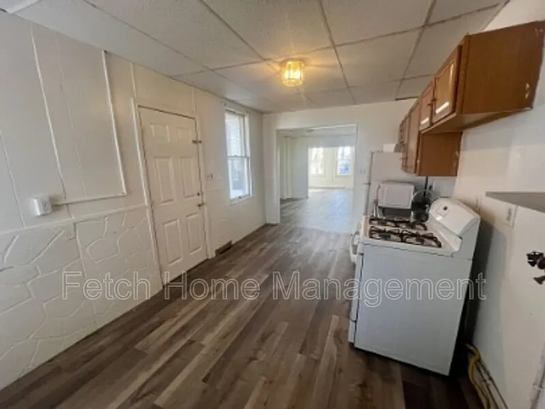 113 Arch St — Photo 6