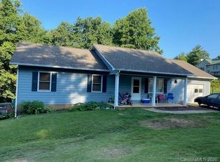 3421 Southern Pine Ln, Hudson, NC 28638