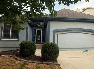 11413 W 114th St, Overland Park, KS 66210