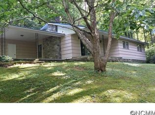 68 Belle Flower Cir, Maggie Valley, NC 28751