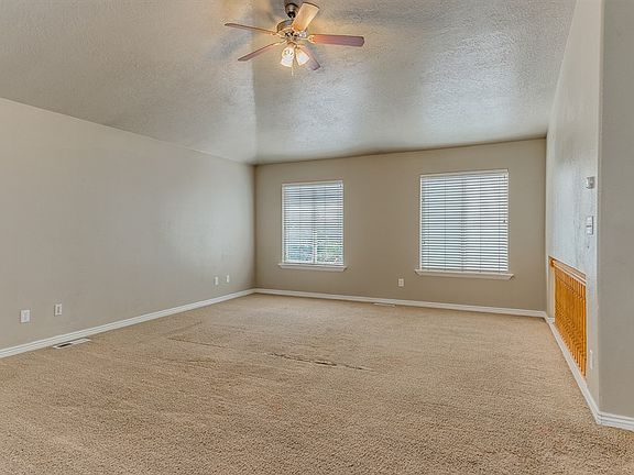 5th image of 2562 S 500 West Cir
