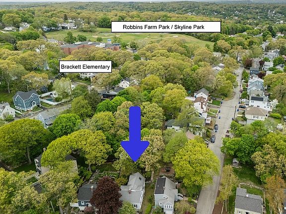 4th image of 14 Arlmont St