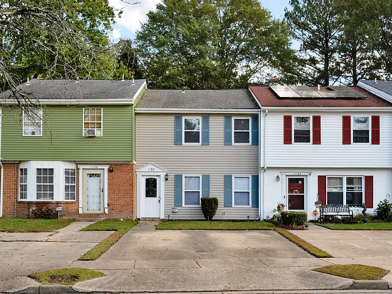 1132 Clear Springs Rd — Photo 31