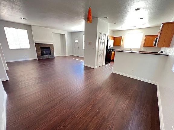 2nd image of 9087 Toast Ave
