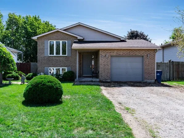 55 Massey Dr, Chatham Kent, ON N0P 2L0