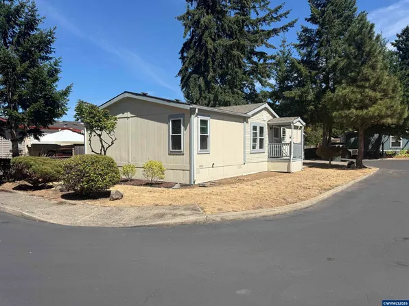 13451 SE Raymond St, Portland, OR 97236