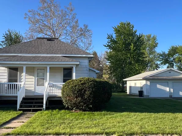 344 E Main St, Hawkeye, IA 52147