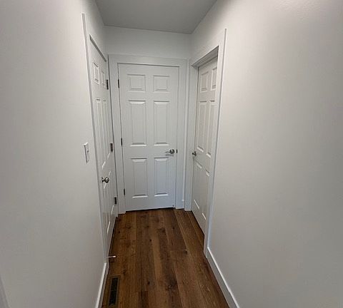 4th image of 106 Landon Ln