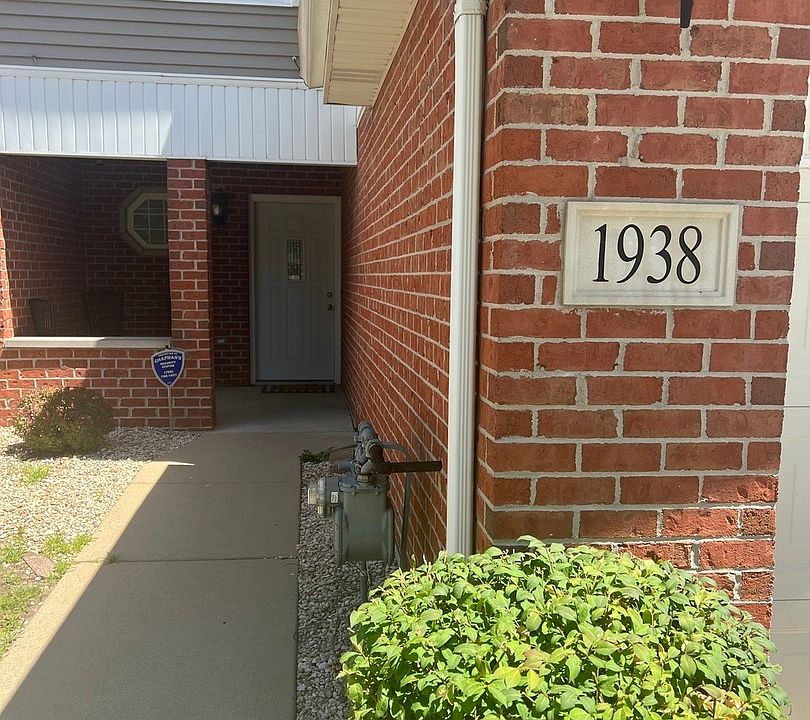1st image of 1938 Stonegate Dr
