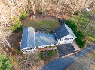 2917 Bree Hill Rd, Oakton, VA 22124