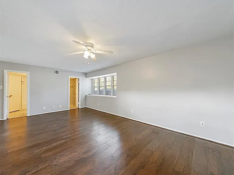 10827 Sugar Hill Dr #A — Photo 16