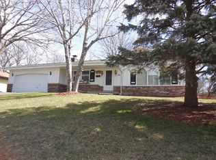 5034 S 66th St, Greenfield, WI 53220