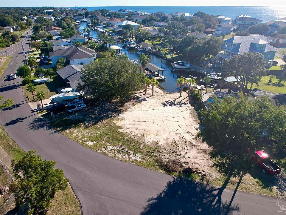 1st image of 3323 Circle Dr
