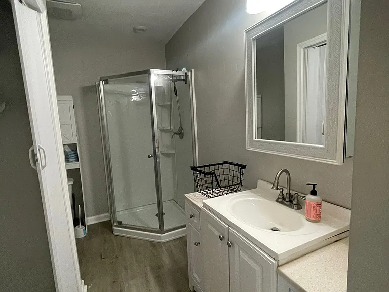 1327 Airport Dr #E14 — Photo 8