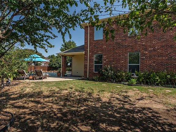 2nd image of 5549 Flynn Ct