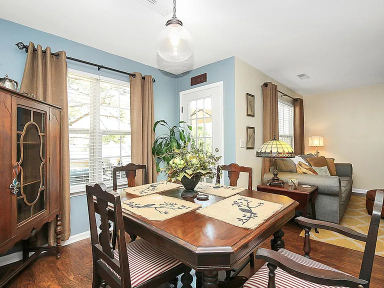 2292 Hanover Ct — Photo 14