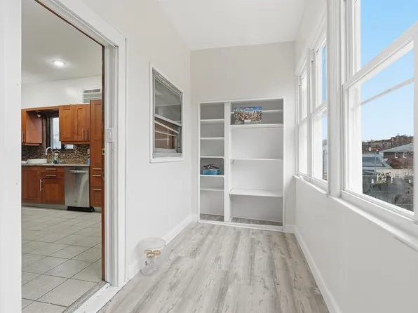 143 West 26th Street image 5 of 12