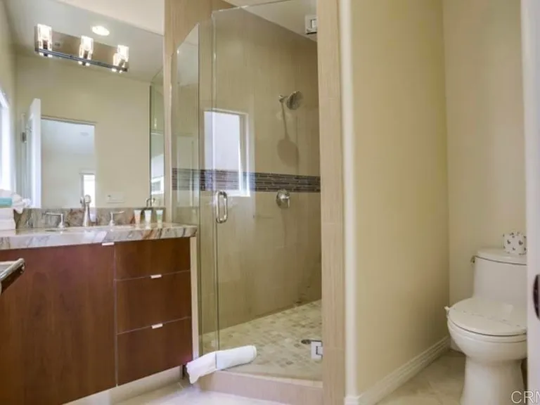 1518 Monmouth Dr — Photo 7