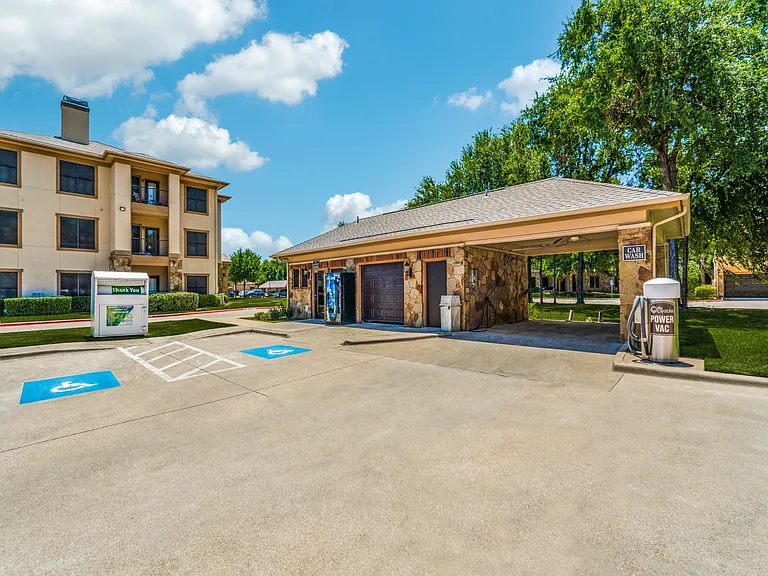 Car Care Center