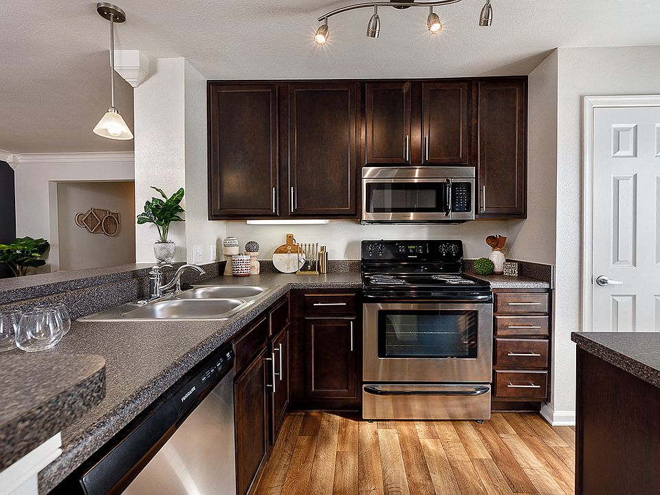 Madison Model Kitchen