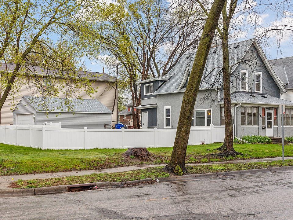 1st image of 885 Case Ave E