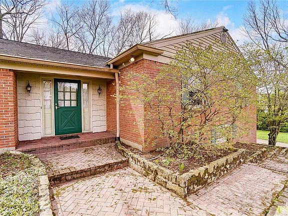 5th image of 1210 Brittany Hills Dr