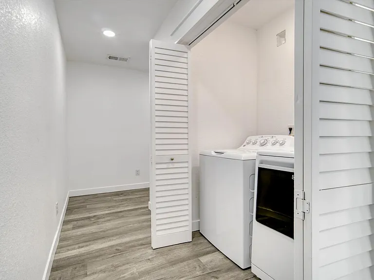 6370 Quay St — Photo 26