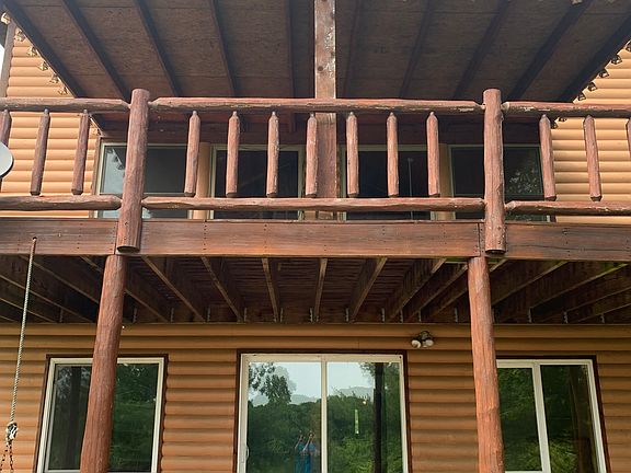 Decks on both levels. 