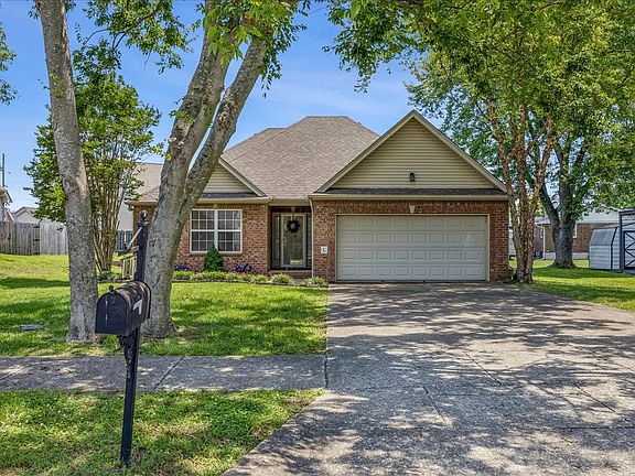 4th image of 1317 Knoll Ln