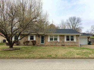 6810 Pinehurst Dr, Evansville, IN 47711