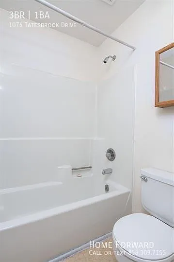 1076 Tatesbrook Dr — Photo 4