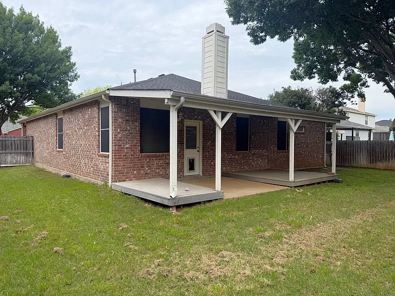 7905 Seven Oaks Ln — Photo 28