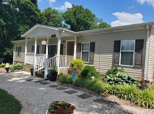 5896 Salem Hwy, Stuart, VA 24171