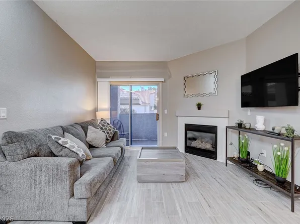 855 N Stephanie St Unit 1013, Henderson, NV 89014
