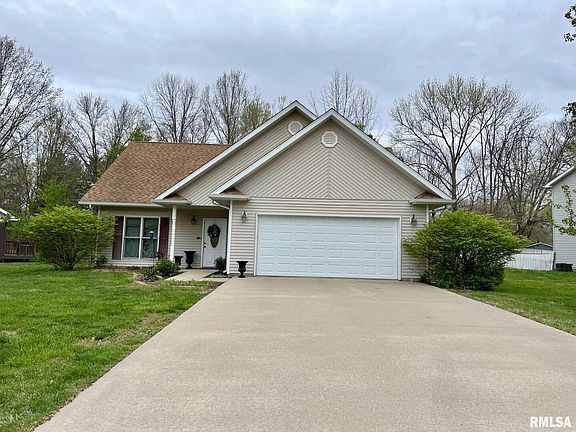 2nd image of 2114 W Meadow Ln