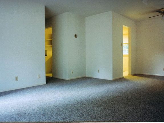 2nd image of 3317 Heather Ln