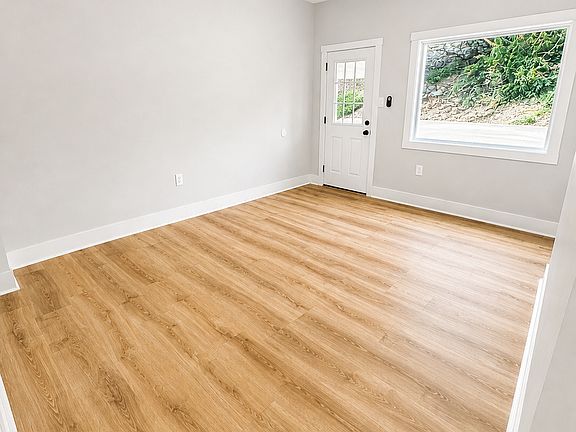 4th image of 268 Butler St