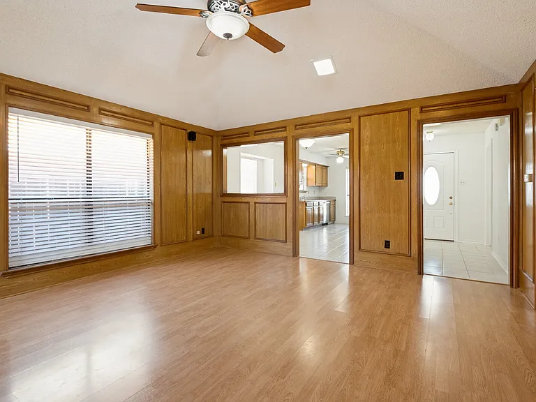 2336 Ridgestone Dr — Photo 8