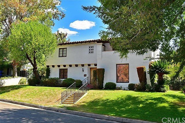 1st image of 1710 La Cresta Dr