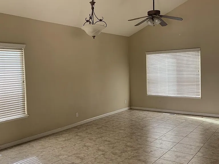 1772 Dolphin Pl — Photo 3
